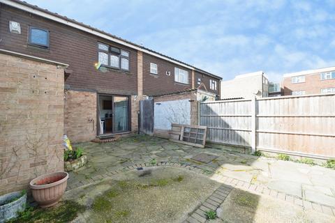 undefined, Ongar Way, Rainham, RM13