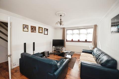 undefined, Ongar Way, Rainham, RM13