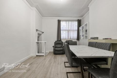 1 bedroom terraced house for sale, Forburg Road, London N16