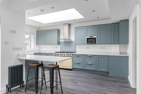 5 bedroom semi-detached house for sale, Welling Way, Welling, Kent