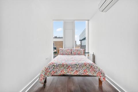 3 bedroom flat to rent, Union Street, London
