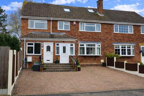 5 bedroom semi-detached house for sale, Birchfield Close, Halesowen B63