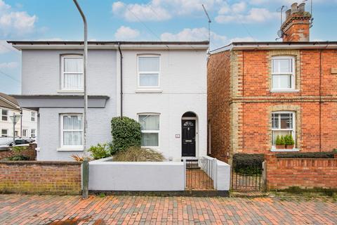 2 bedroom semi-detached house for sale, Meadow Road, Southborough