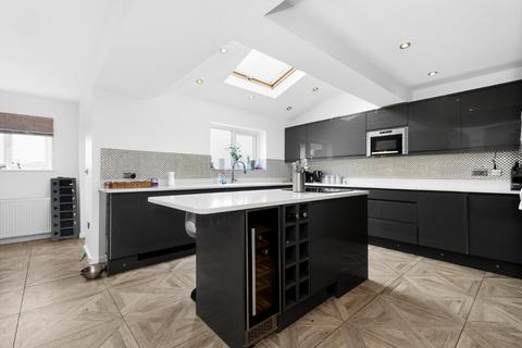undefined, Whitechapel Road, Cleckheaton, BD19
