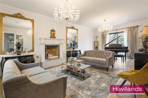 undefined, Brackendale, London