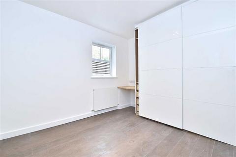 undefined, Amersham Road, London SE14
