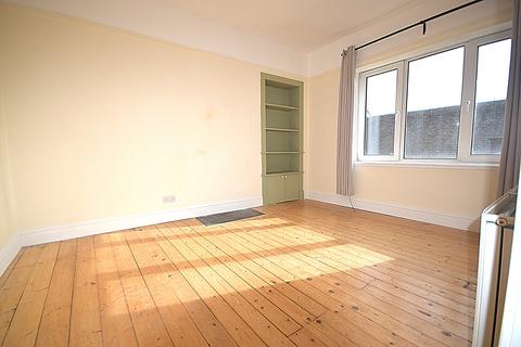 1 bedroom apartment to rent, King Street, Flat 5, Crieff, Perthshire, PH7 3AX