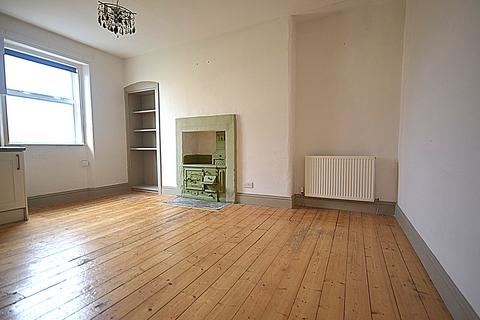 1 bedroom apartment to rent, King Street, Flat 5, Crieff, Perthshire, PH7 3AX
