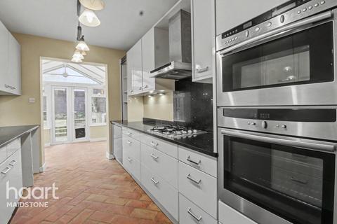 undefined, Charles Street, Maidstone