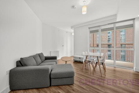 1 bedroom flat to rent, Silvertown Way, London
