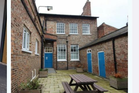 Office to rent, 35 Monkgate York YO31 7PB
