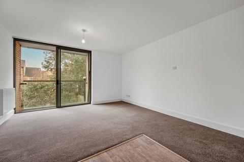 1 bedroom flat to rent, Lady Florence Courtyard, Reginald Square, London, SE8