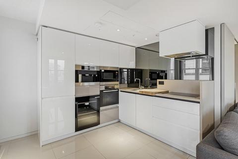 3 bedroom flat to rent, Sherwood Street, London