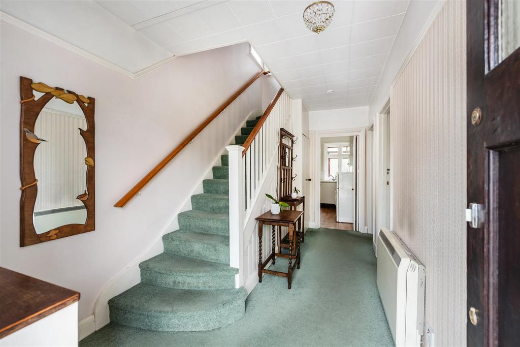 89 Hevers Avenue internals6.jpg