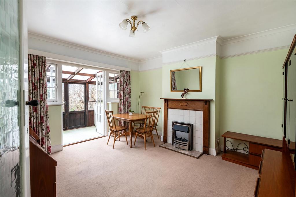 89 Hevers Avenue internals11.jpg
