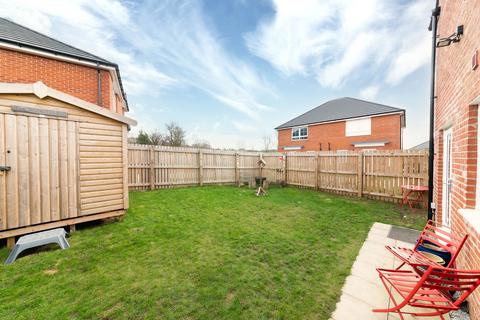 3 bedroom detached house for sale, Castle Garden Street, Penistone, S36