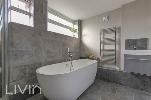 3 bedroom flat for sale, Croydon CR0