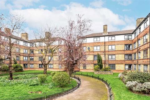 1 bedroom flat for sale, Elim Estate, London SE1