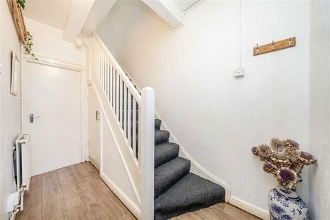 1 bedroom flat for sale, Elim Estate, London SE1