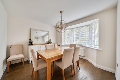 undefined, Coronel Close, Swindon, SN3