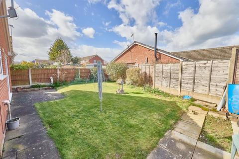 2 bedroom detached bungalow for sale, The Ridgeway, Burbage, Hinckley
