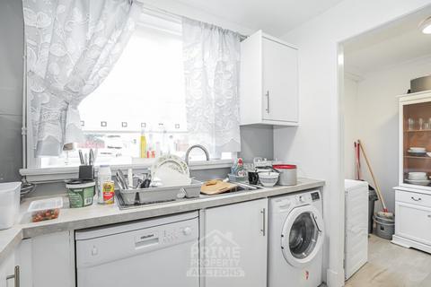 undefined, East Main Avenue, Aberdeen AB16