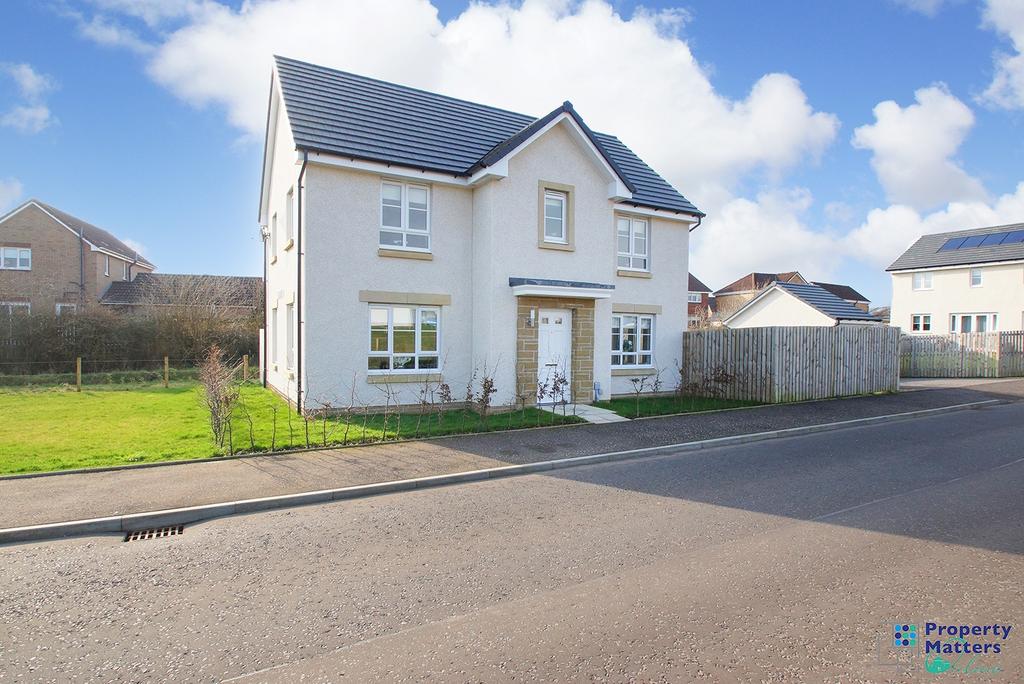 4 Bedroom Detached Villa