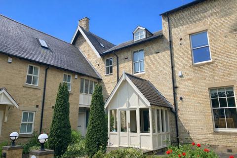 3 bedroom apartment for sale, High Gables, South Park, Hexham, Northumberland, NE46