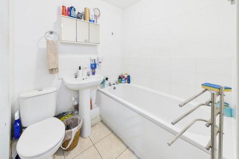 undefined, Birdwood Avenue, Dartford, DA1 5GB