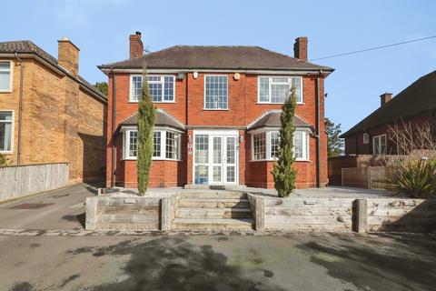 4 bedroom detached house for sale, High Haden Road, Haden Hill, Cradley Heath