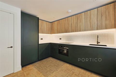 1 bedroom flat to rent, Monarch Square, London, SW11