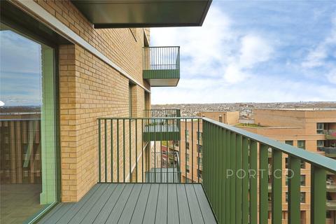 1 bedroom flat to rent, Monarch Square, London, SW11