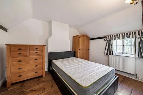 undefined, Old Common, Cobham KT11