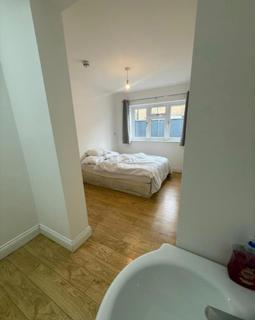 undefined, Uxbridge Road, Southall UB1