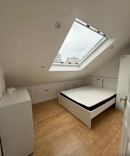 undefined, Uxbridge Road, Southall UB1