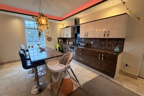 8 bedroom detached house for sale, Tong Street, Bradford BD4