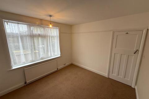 undefined, Hotham Road NorthHull