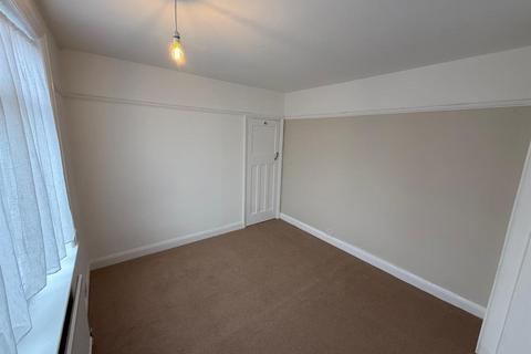 undefined, Hotham Road NorthHull