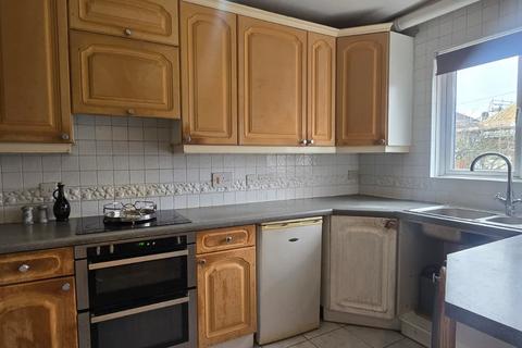 undefined, Nutfield Gardens, Northolt, Middlesex, UB5