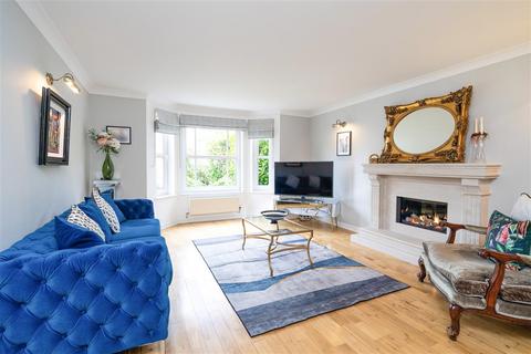4 bedroom detached house for sale, Eastcroft Court, Livingston