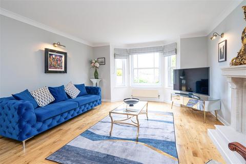 4 bedroom detached house for sale, Eastcroft Court, Livingston