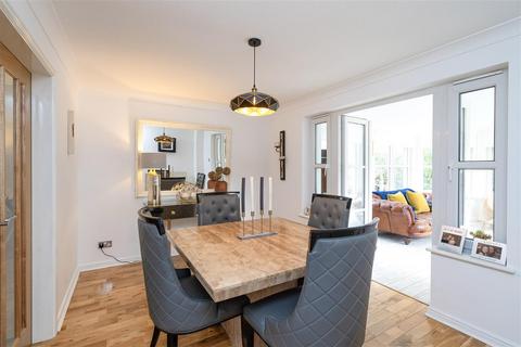 4 bedroom detached house for sale, Eastcroft Court, Livingston