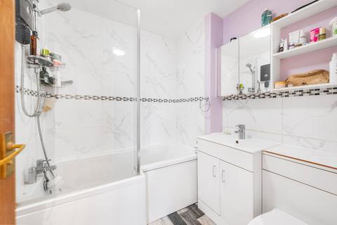 1 bedroom apartment for sale, West Street, Burgess Hill, West Sussex, RH15