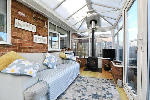 undefined, Rowton Drive, Skirlaugh HU11