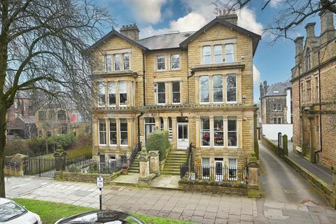 undefined, 17 Victoria Avenue, Harrogate, HG1