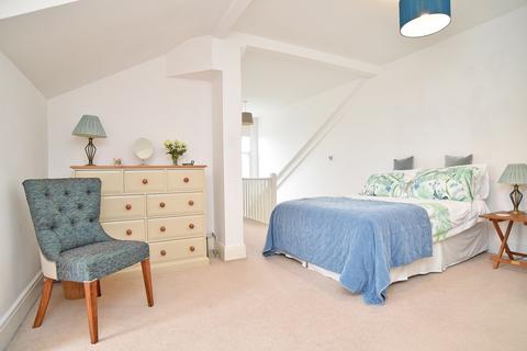 undefined, 17 Victoria Avenue, Harrogate, HG1