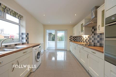 2 bedroom detached house for sale, Windmill Hill, Meir Heath, ST3