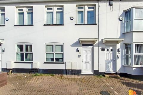 2 bedroom terraced house for sale, Bellingdon Road, Chesham, HP5