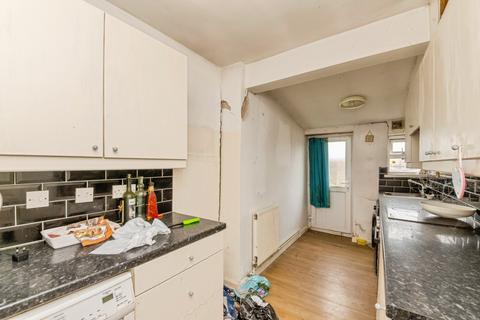 2 bedroom bungalow for sale, Colne Way, Point Clear Bay, Clacton-on-Sea, Essex, CO16