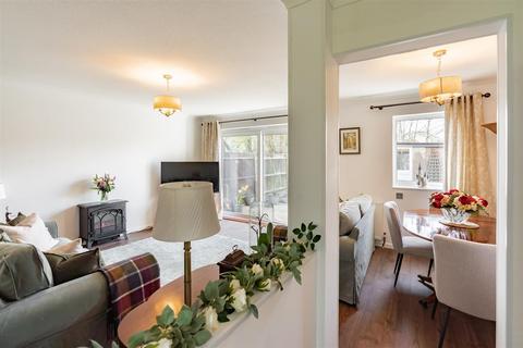 3 bedroom end of terrace house for sale, Ayelands, New Ash Green DA3